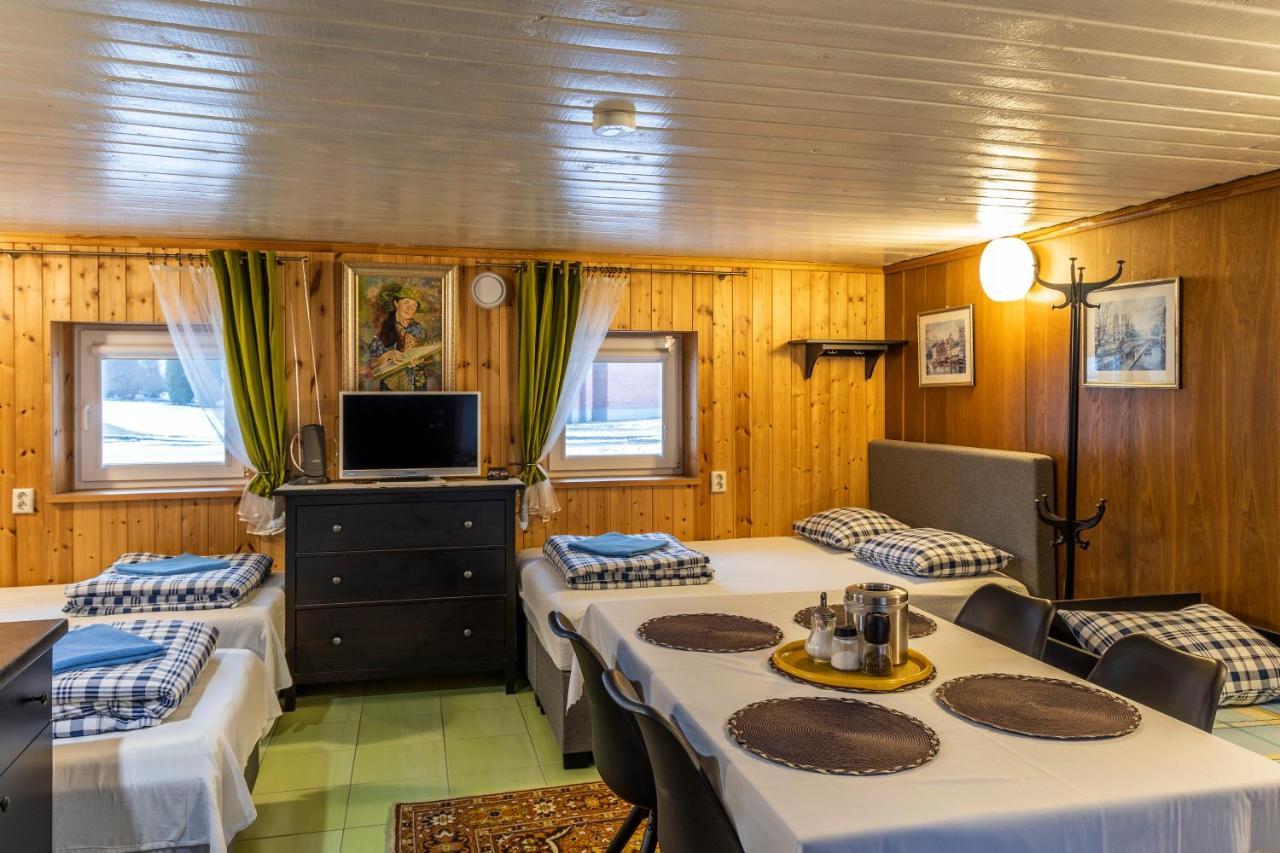 Maple House - Sodyba Tarp Klevu Utena Buitenkant foto