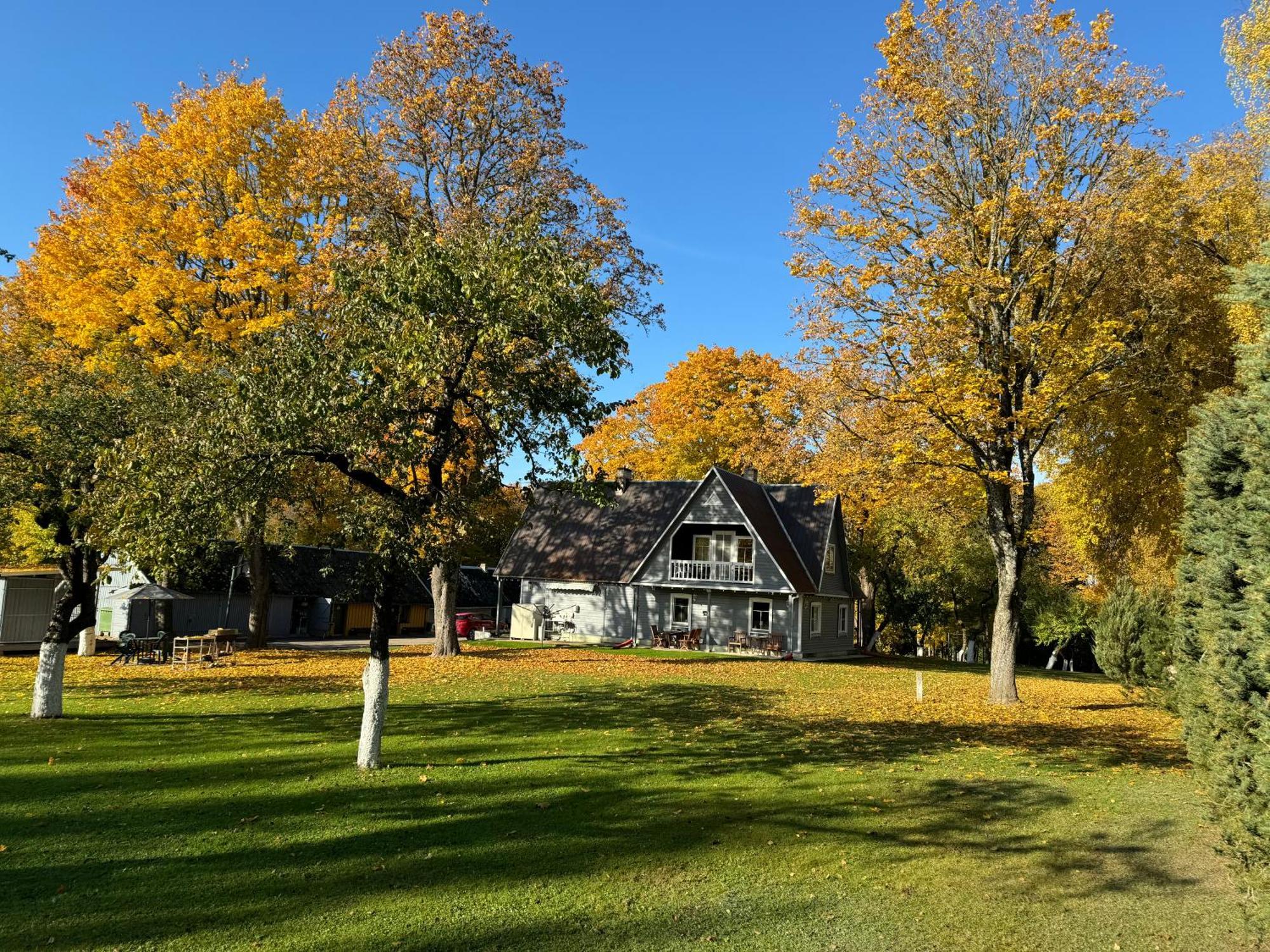 Maple House - Sodyba Tarp Klevu Utena Buitenkant foto